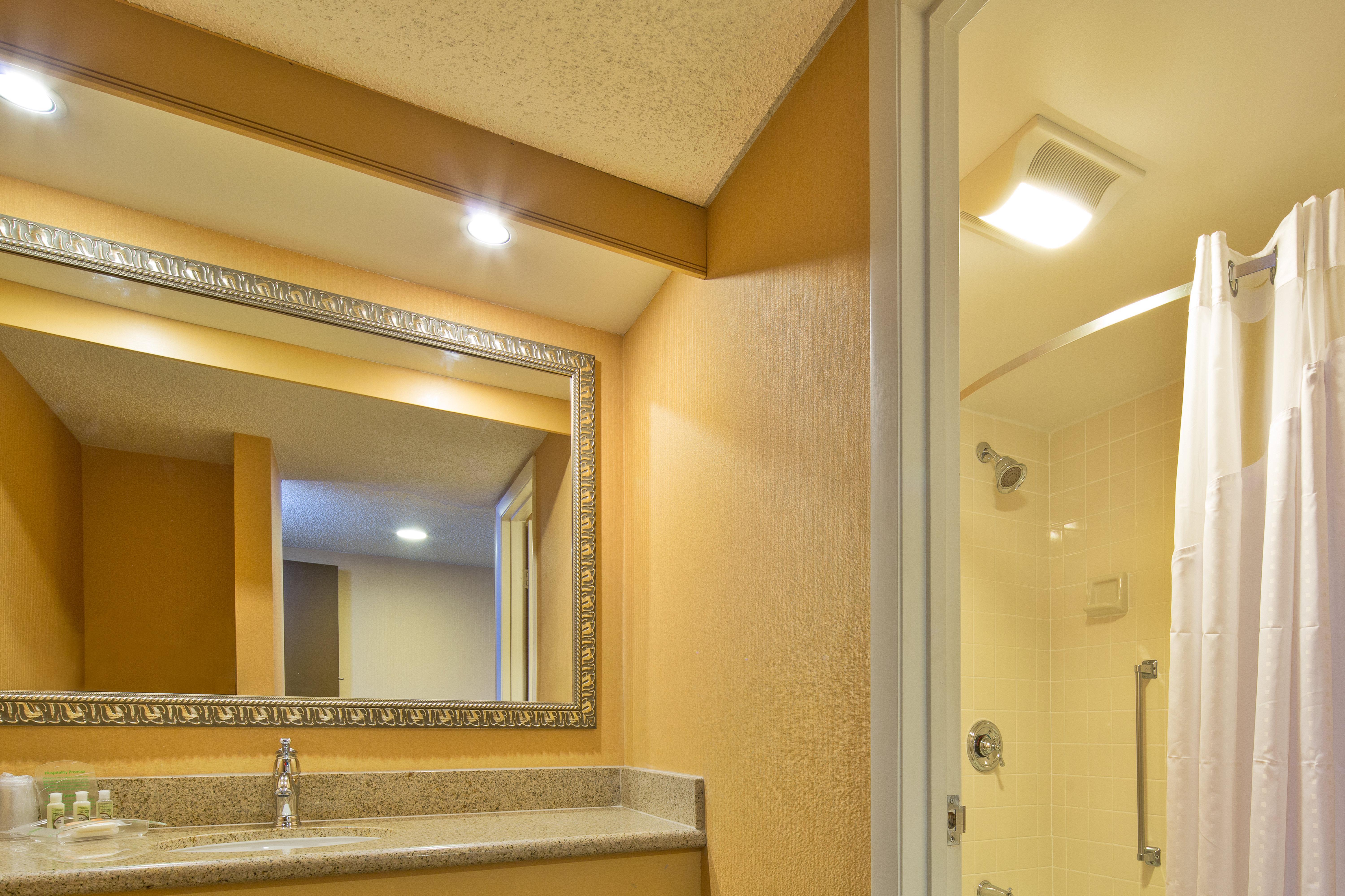 Holiday Inn Nashua, An Ihg Hotel Экстерьер фото